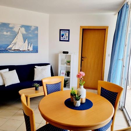 Sea View App Mirta Apartment Umag Luaran gambar