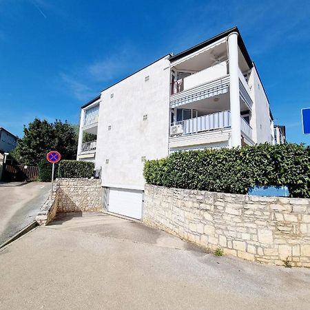 Sea View App Mirta Apartment Umag Luaran gambar