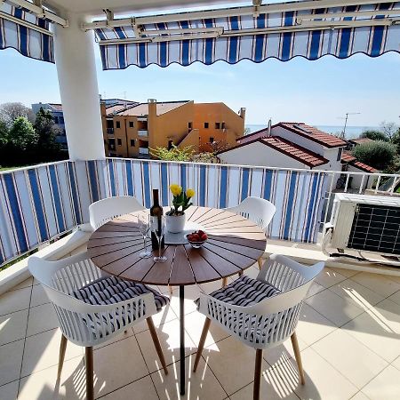 Sea View App Mirta Apartment Umag Luaran gambar