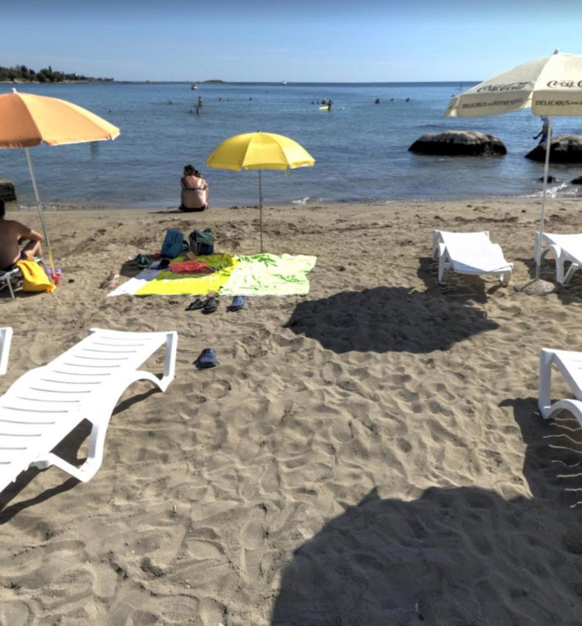 Sea View App Mirta Apartment Umag Luaran gambar