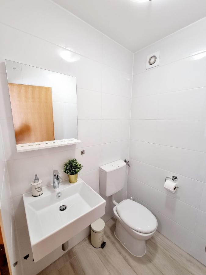 Sea View App Mirta Apartment Umag Luaran gambar